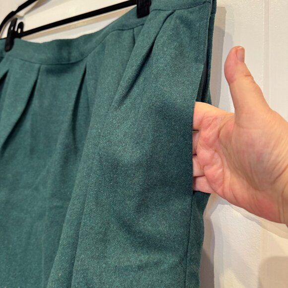 Modcloth Brisk Taker Wool Blend Skirt - sz 24 - Picture 6 of 11